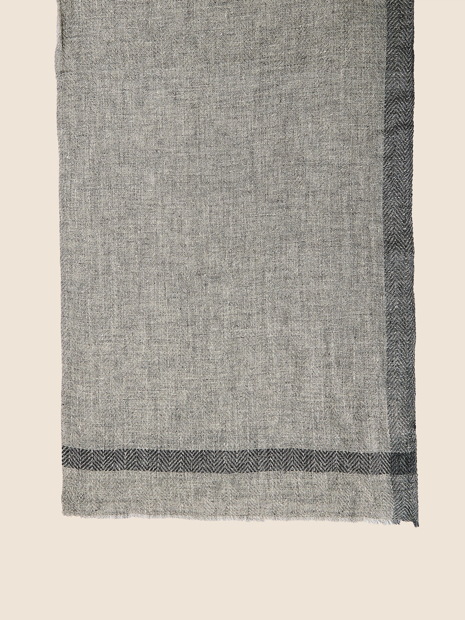 REINFORCED SCARF