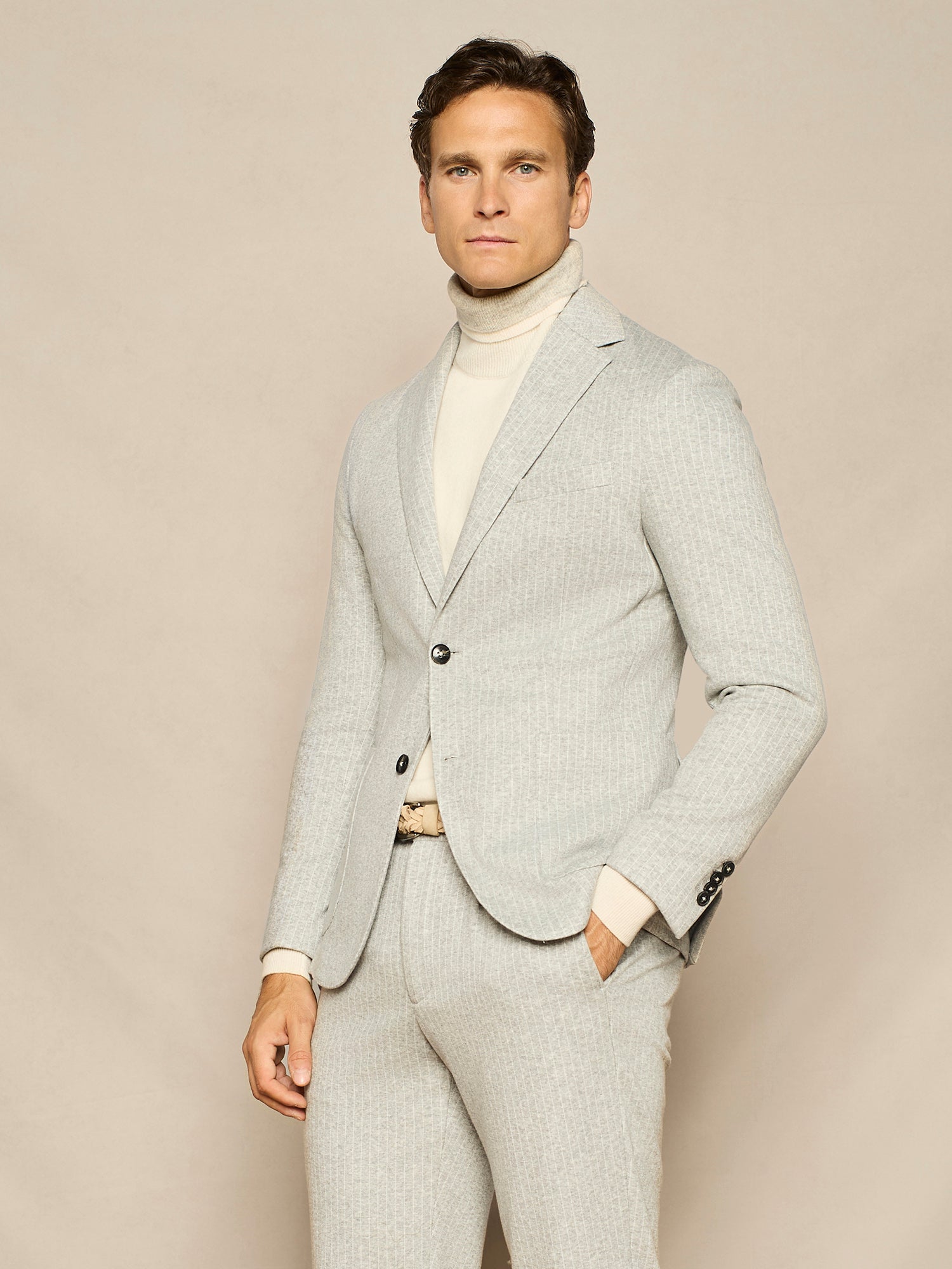LIGHT GREY PINSTRIPED JERSEY JACKET