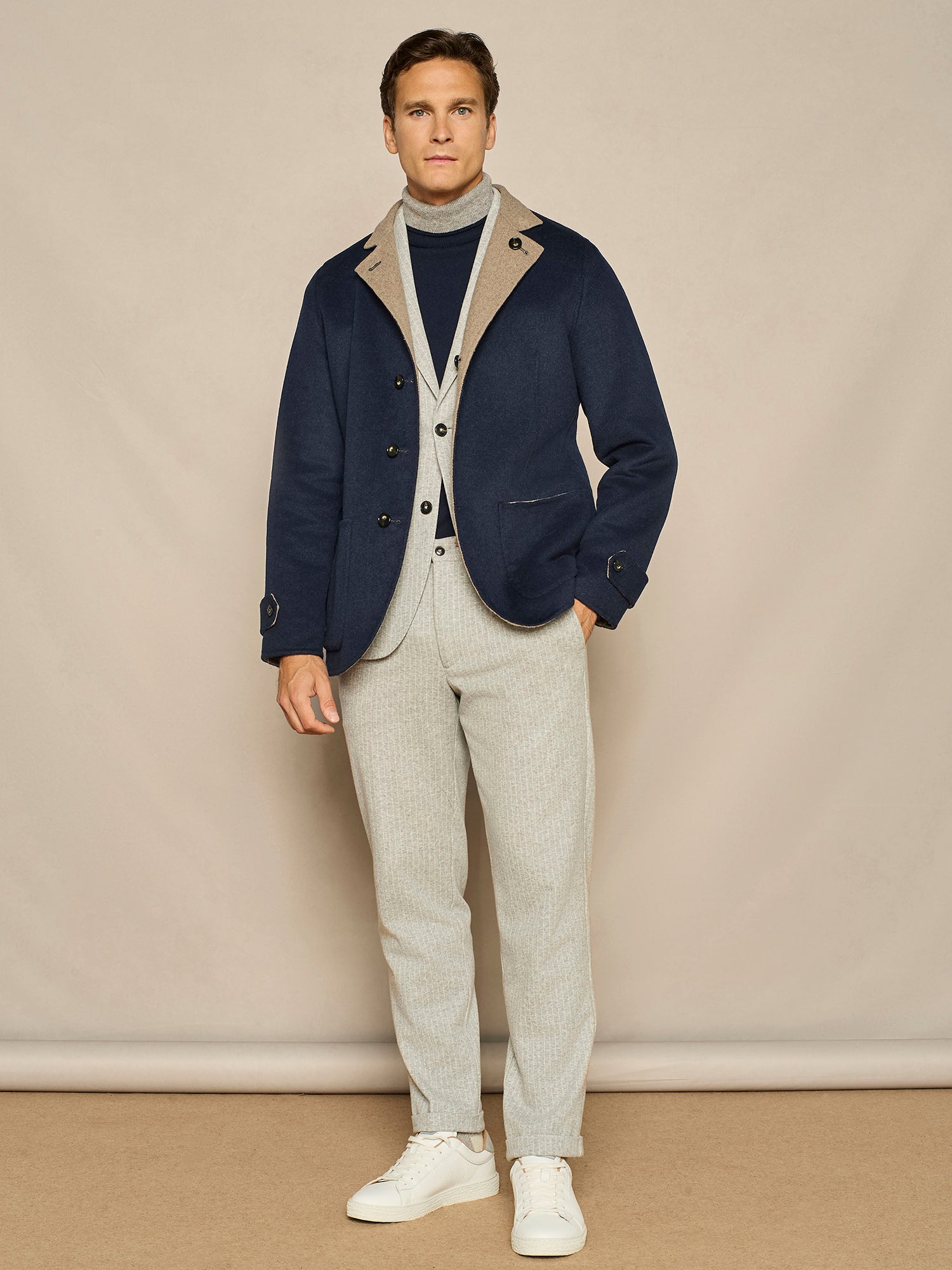 BLUE HERRINGBONE REVERSIBLE OVERJACKET