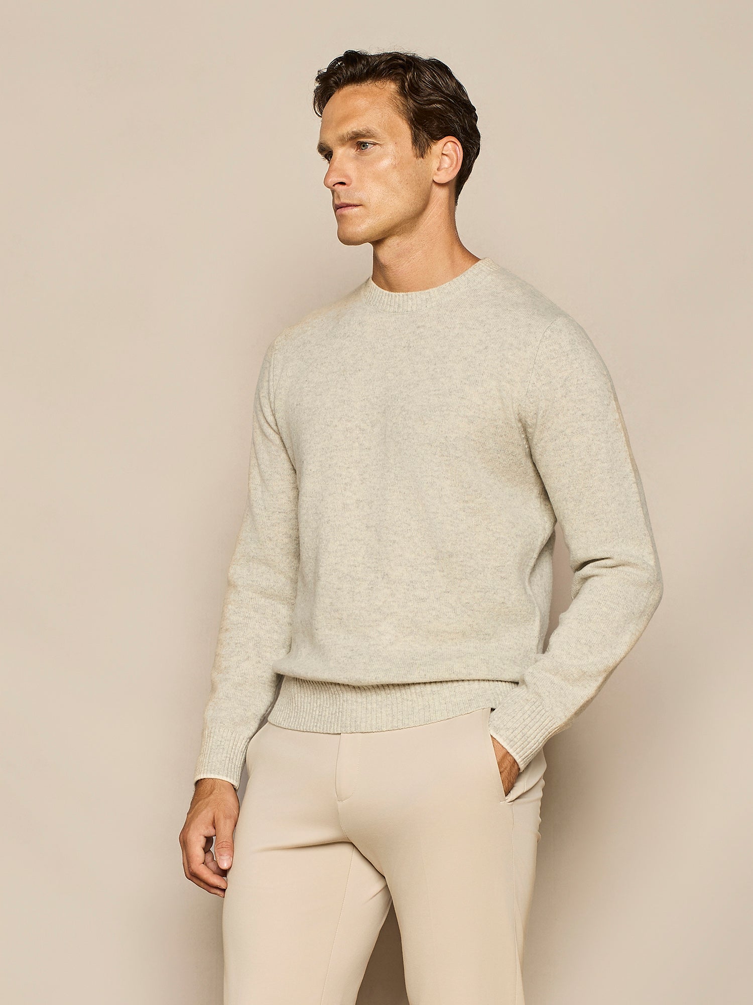 LIGHT GREY PURE WOOL ROUND NECK SWEATER