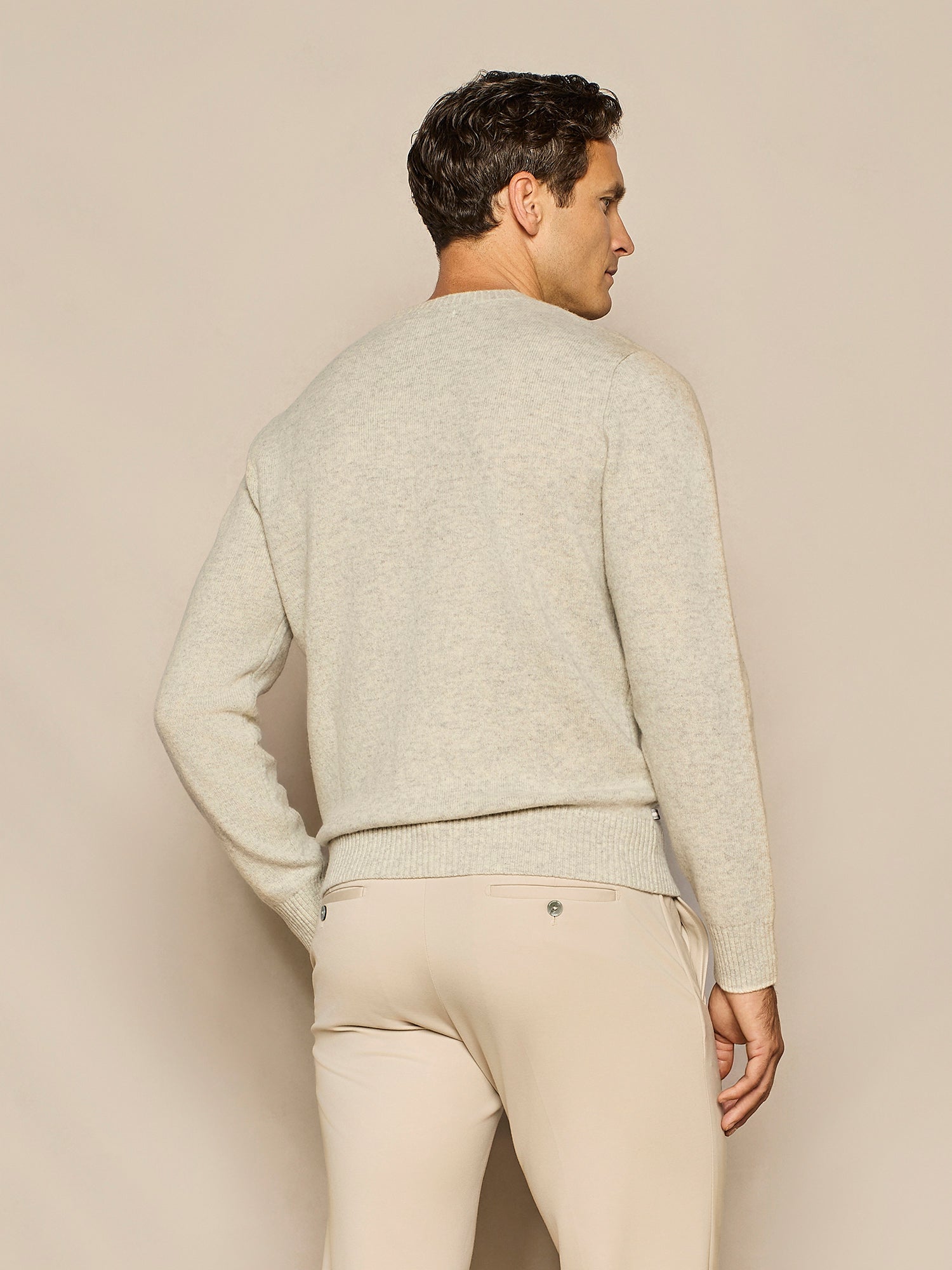 LIGHT GREY PURE WOOL ROUND NECK SWEATER