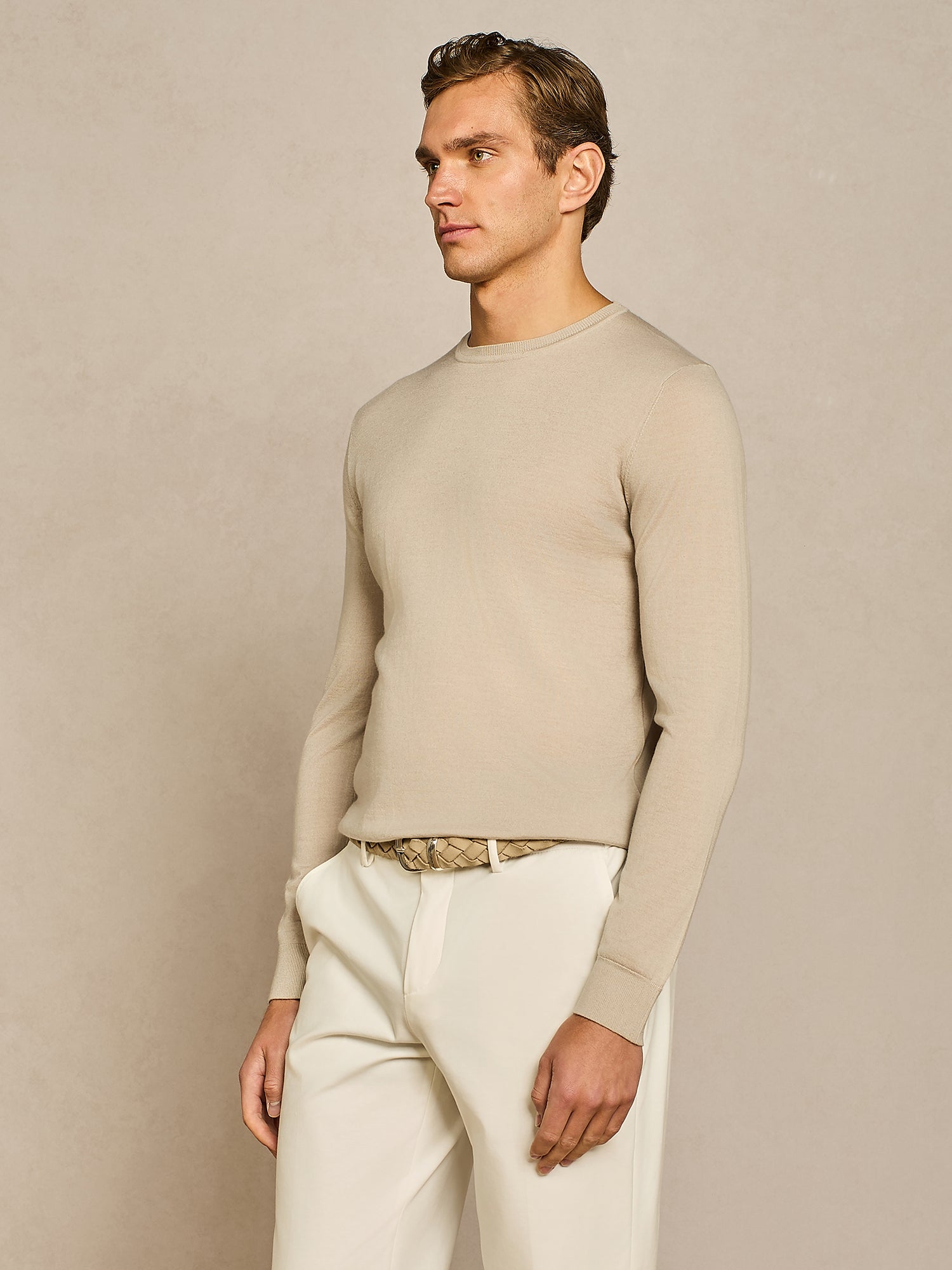 BUTTER ROUND NECK KNITTED SWEATER