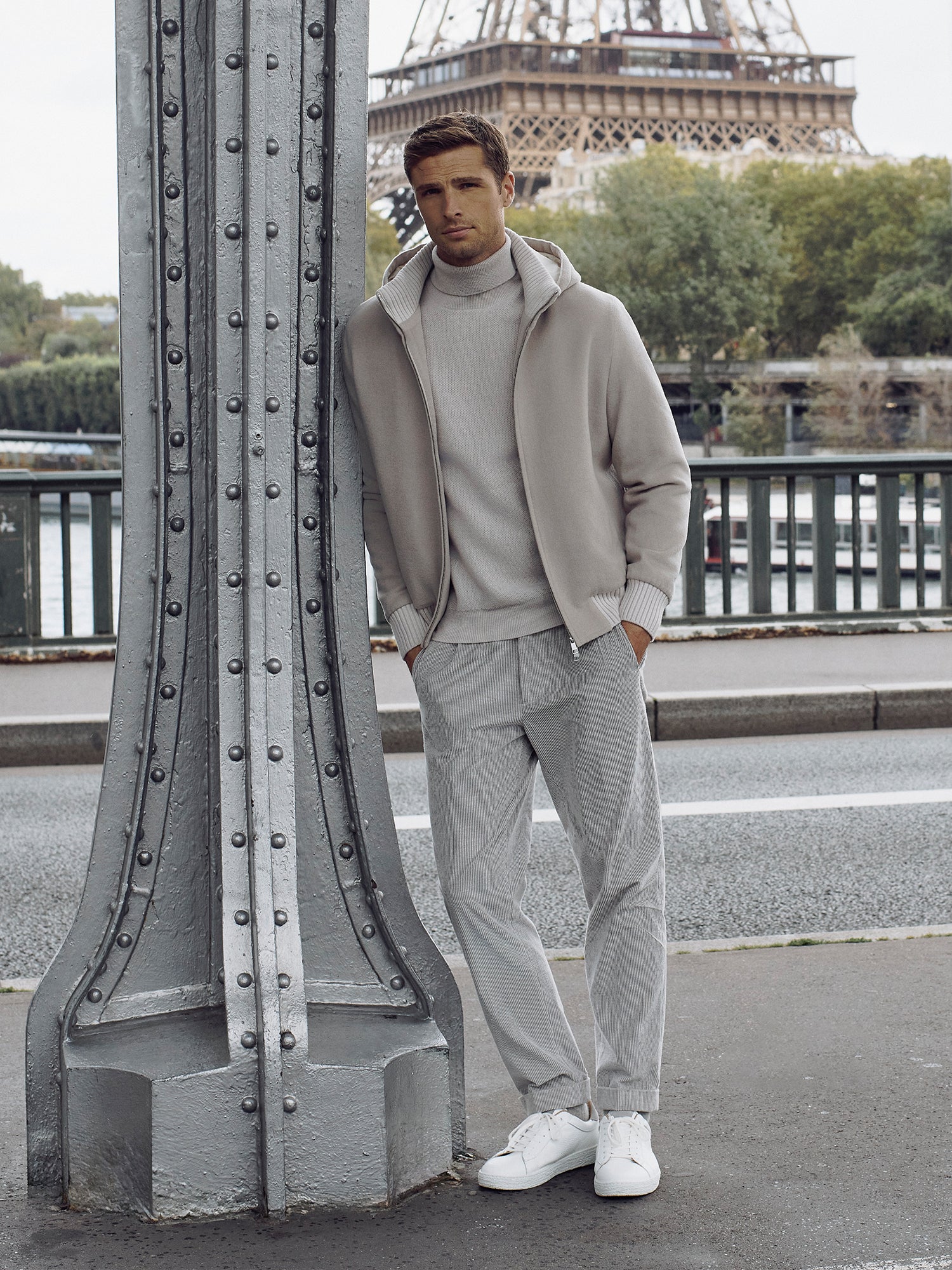 PANTALONE WIDE FIT IN VELLUTO VANISE' GRIGIO CHIARO