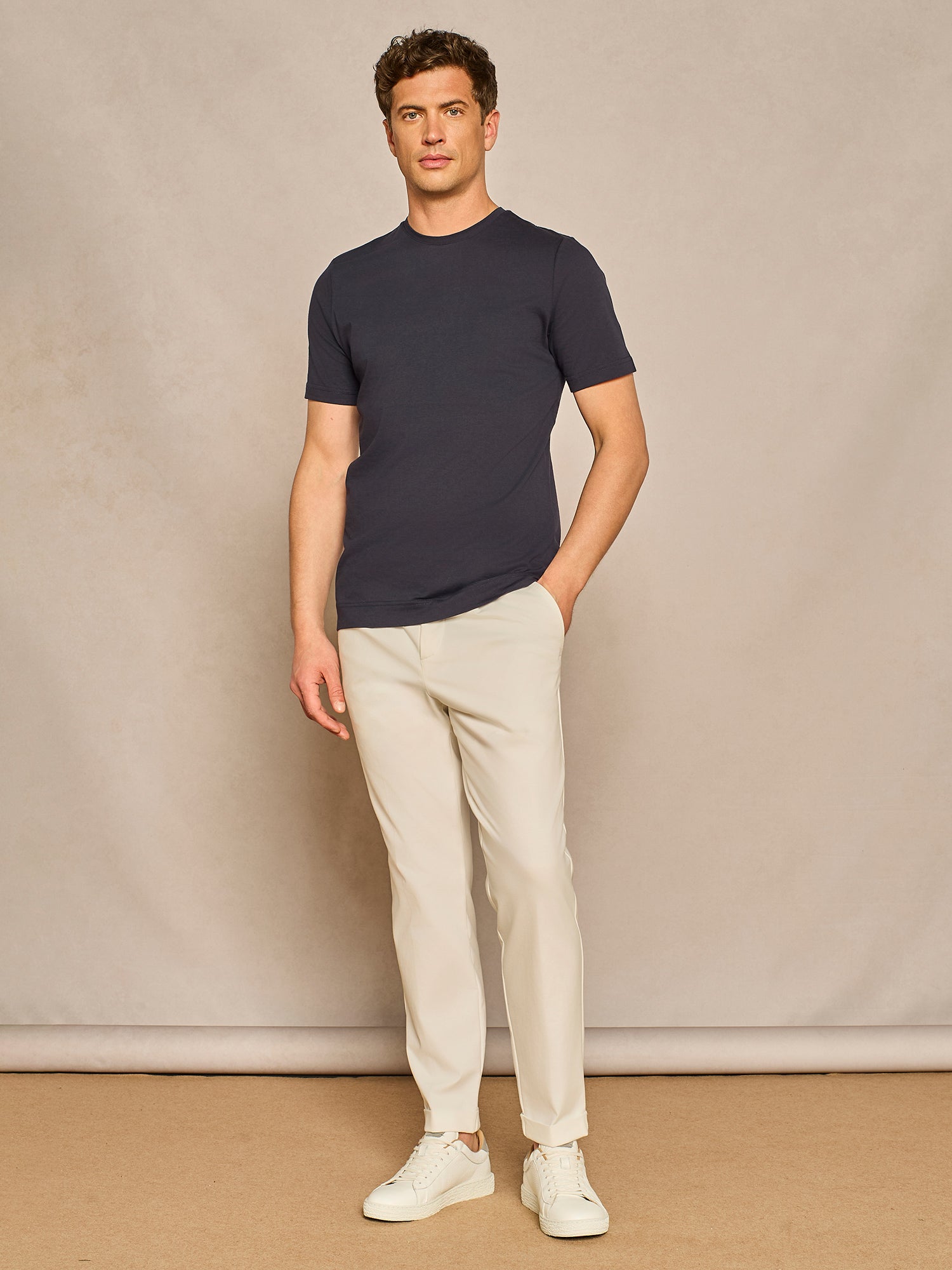 BASIC BLUE T-SHIRT