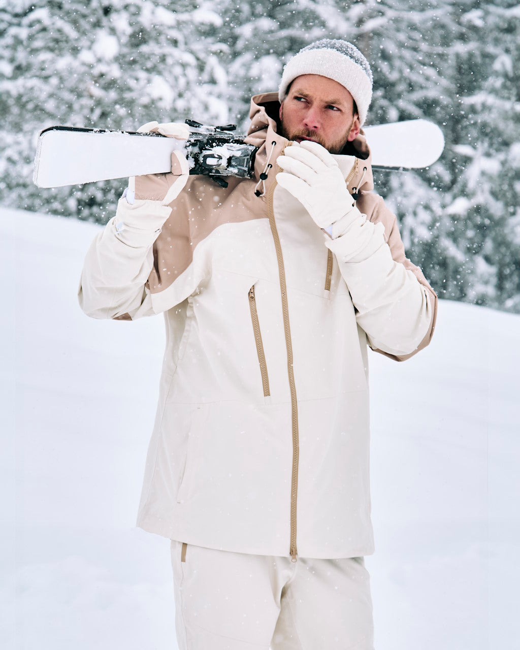 BEIGE PADDED SKI JACKET