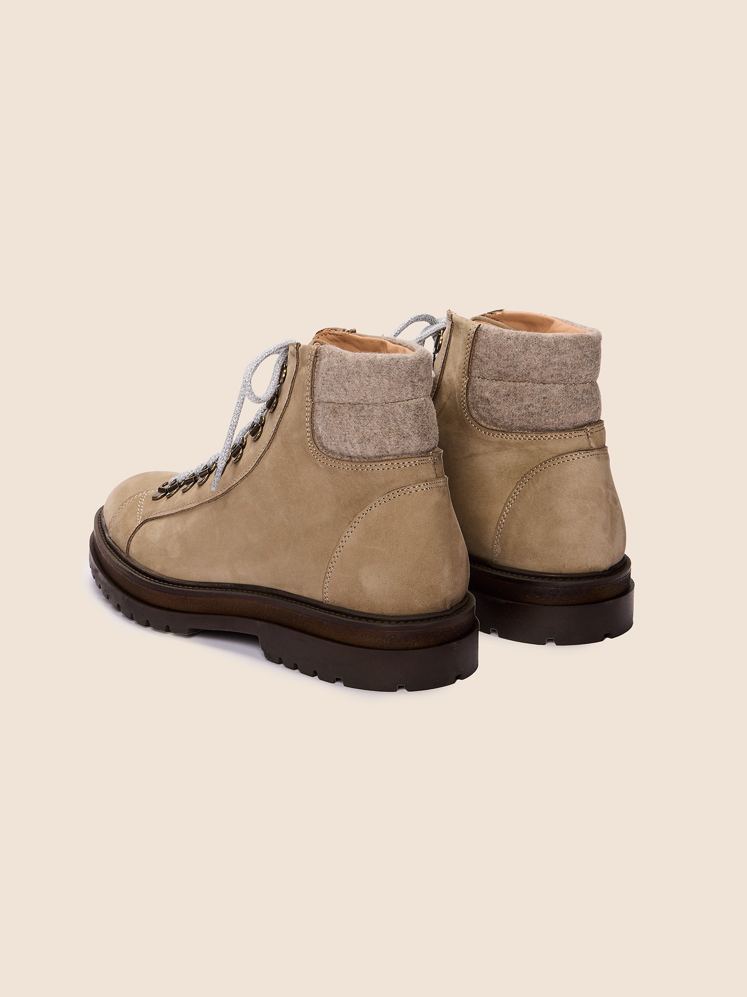 BOOT MONTAGNA