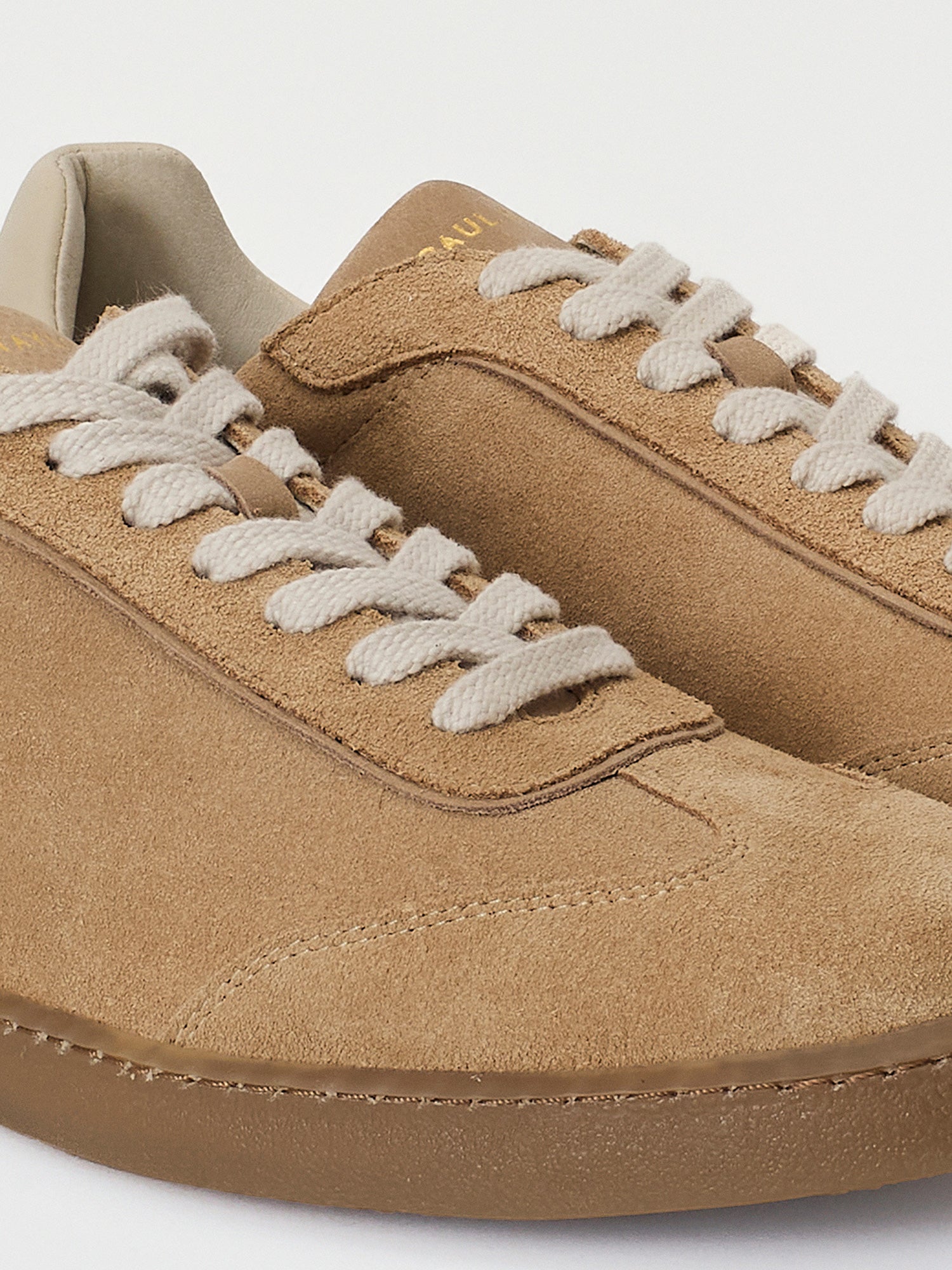 Sneakers in camoscio