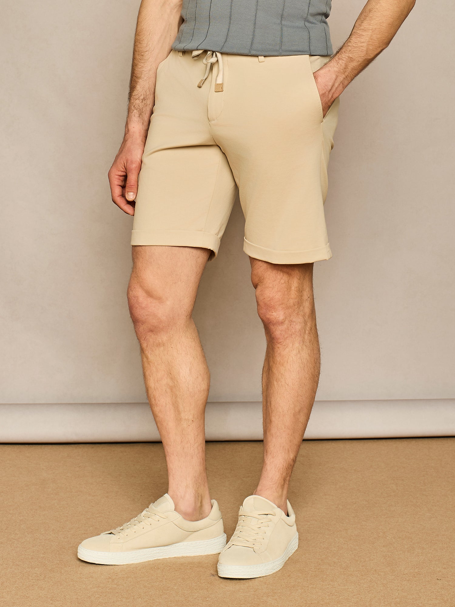 BERMUDA CON LACCIO IN JERSEY BEIGE