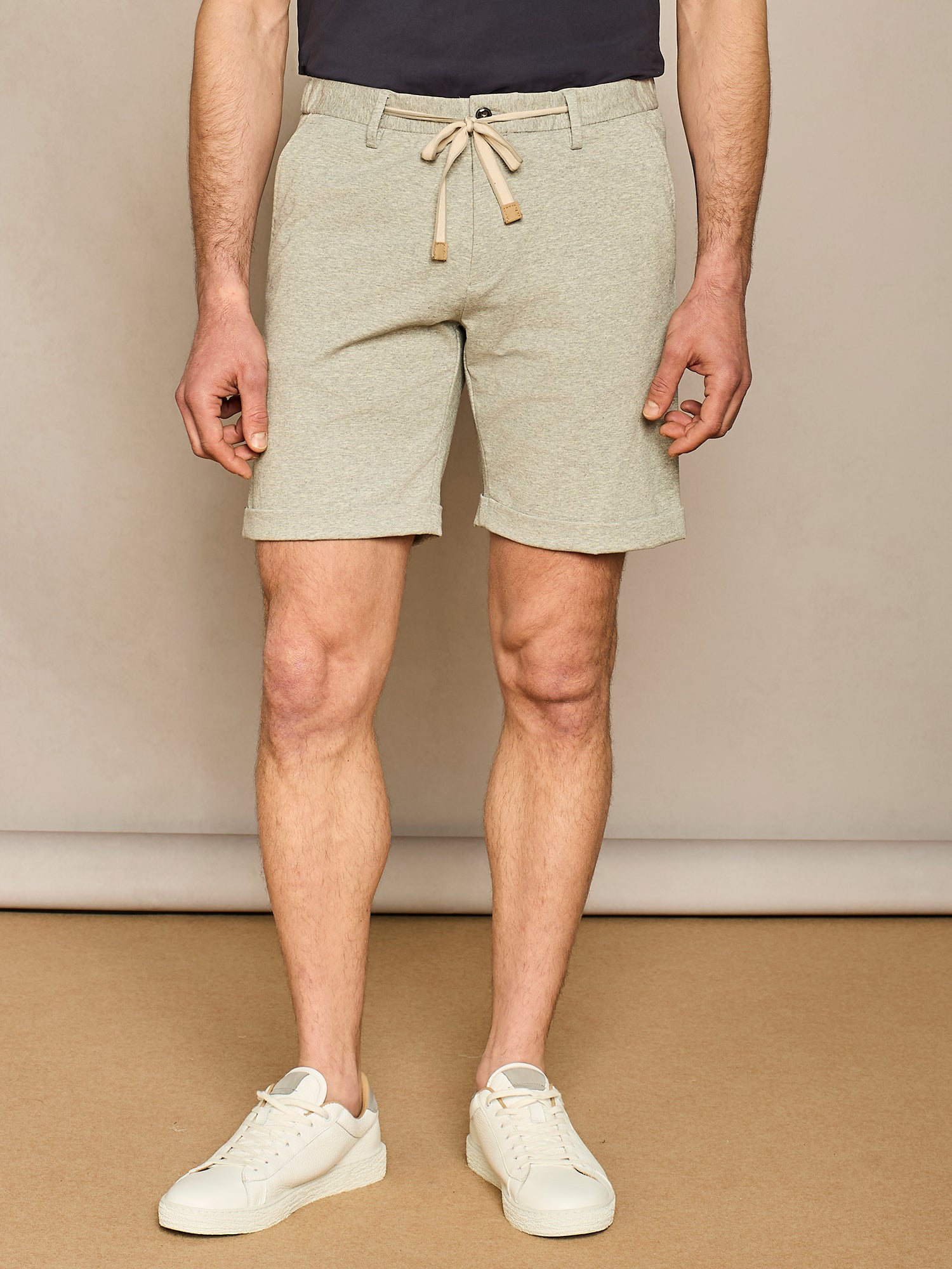 BERMUDA CON LACCIO IN JERSEY GRIGIO CHIARO