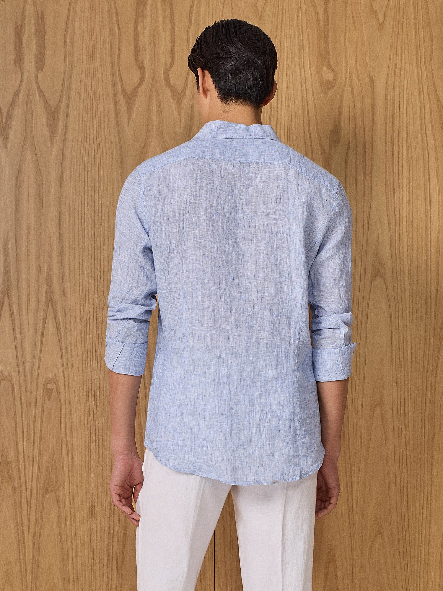 Camicia in lino punto spillo celeste