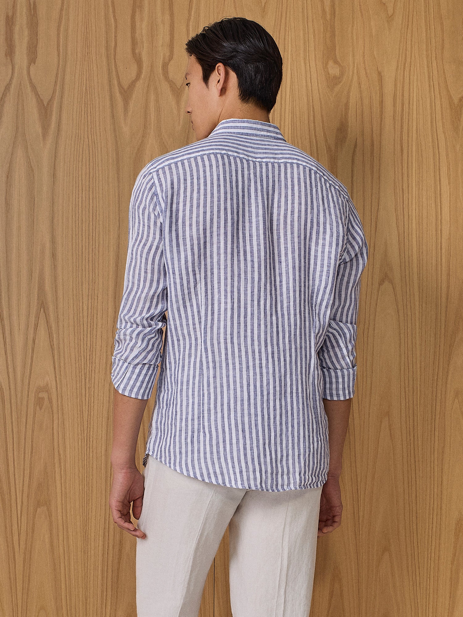 Camicia in lino a righe blu