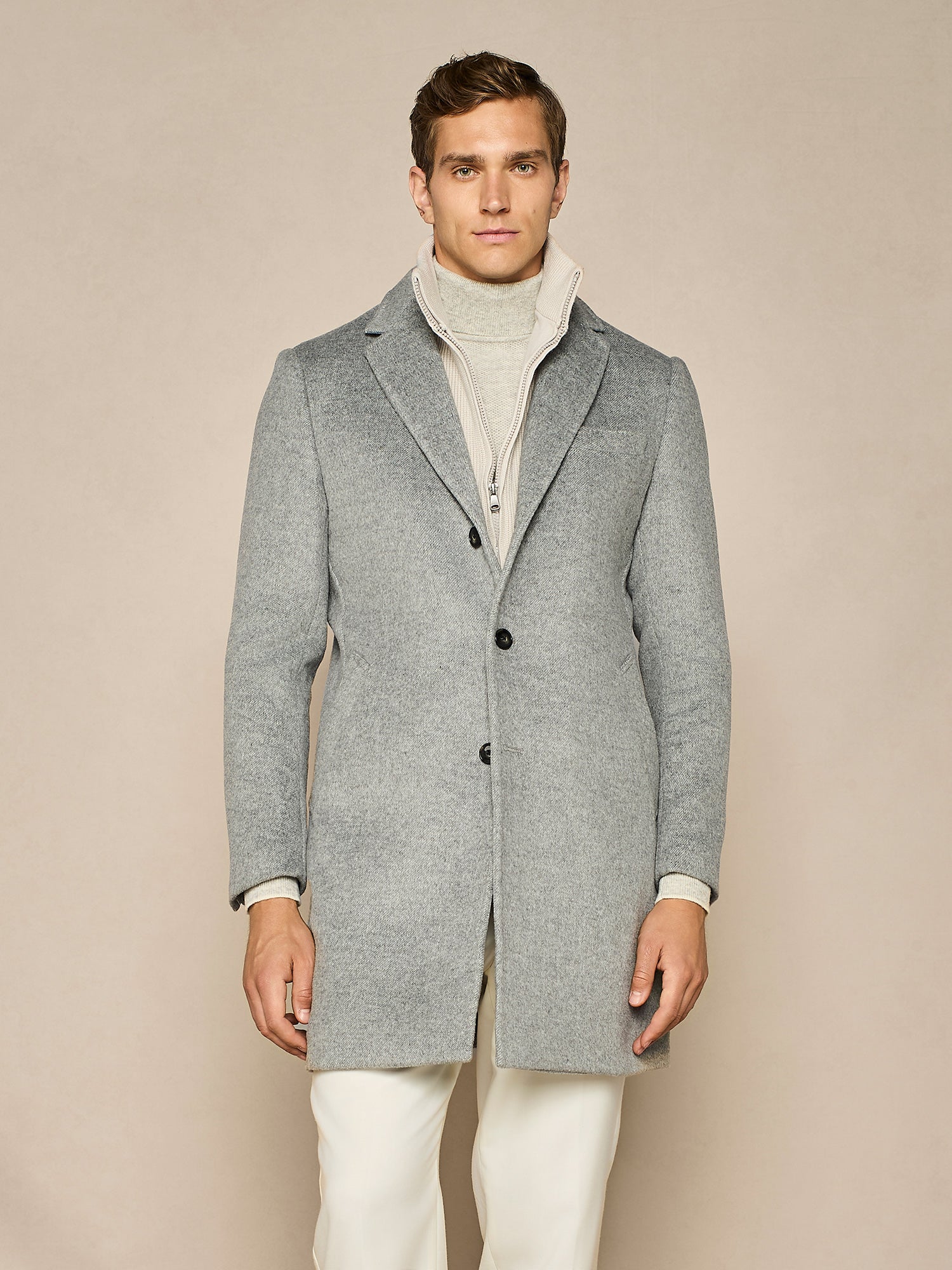 LIGHT GREY VELOUR COAT WITH KNITTED BIB