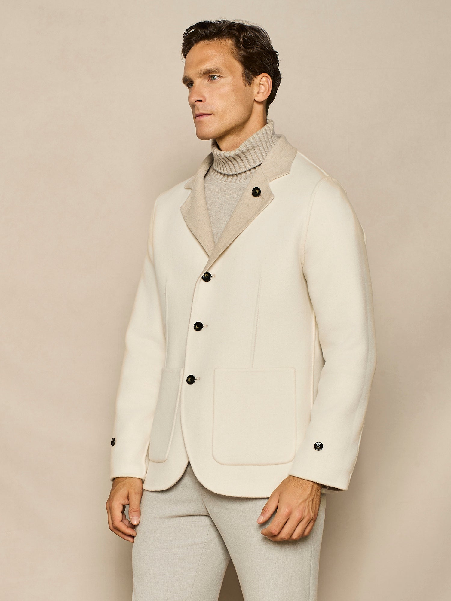 BEIGE NO STITCHING REVERSIBLE OVERJACKET