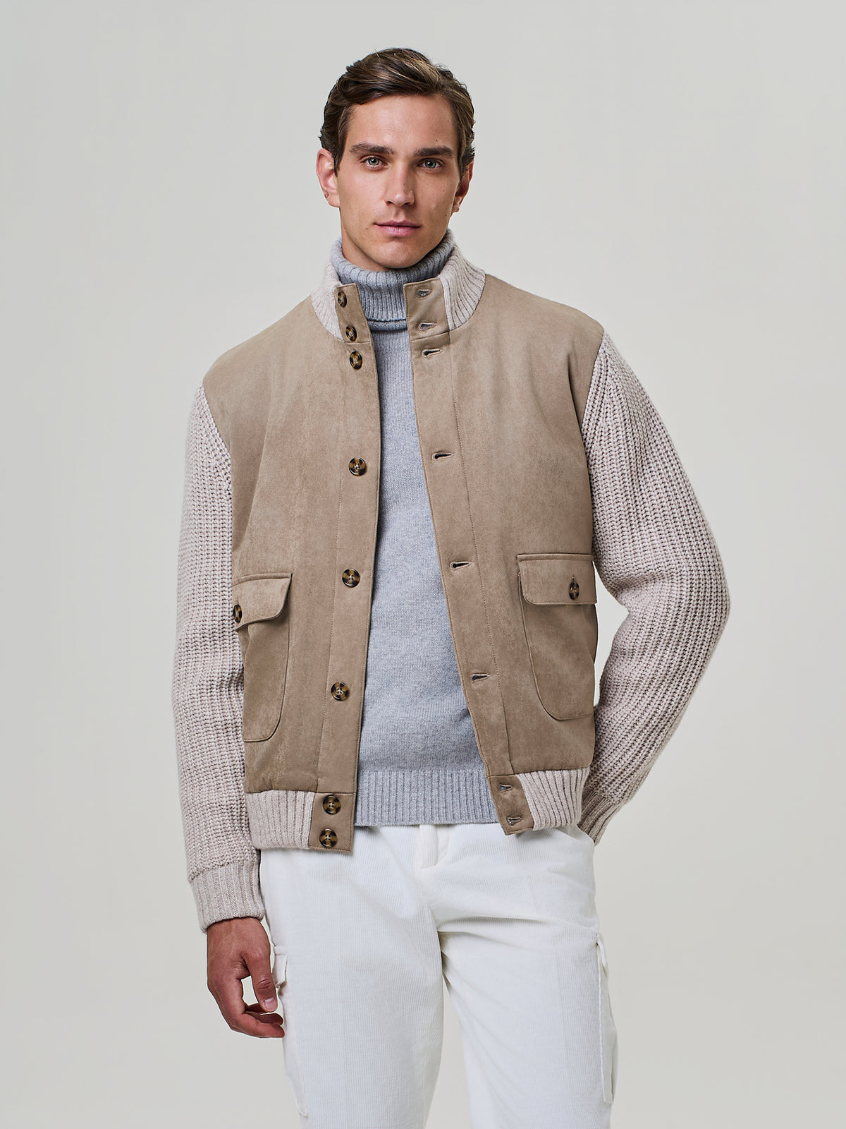 Bomber in eco suede e maglia taupe