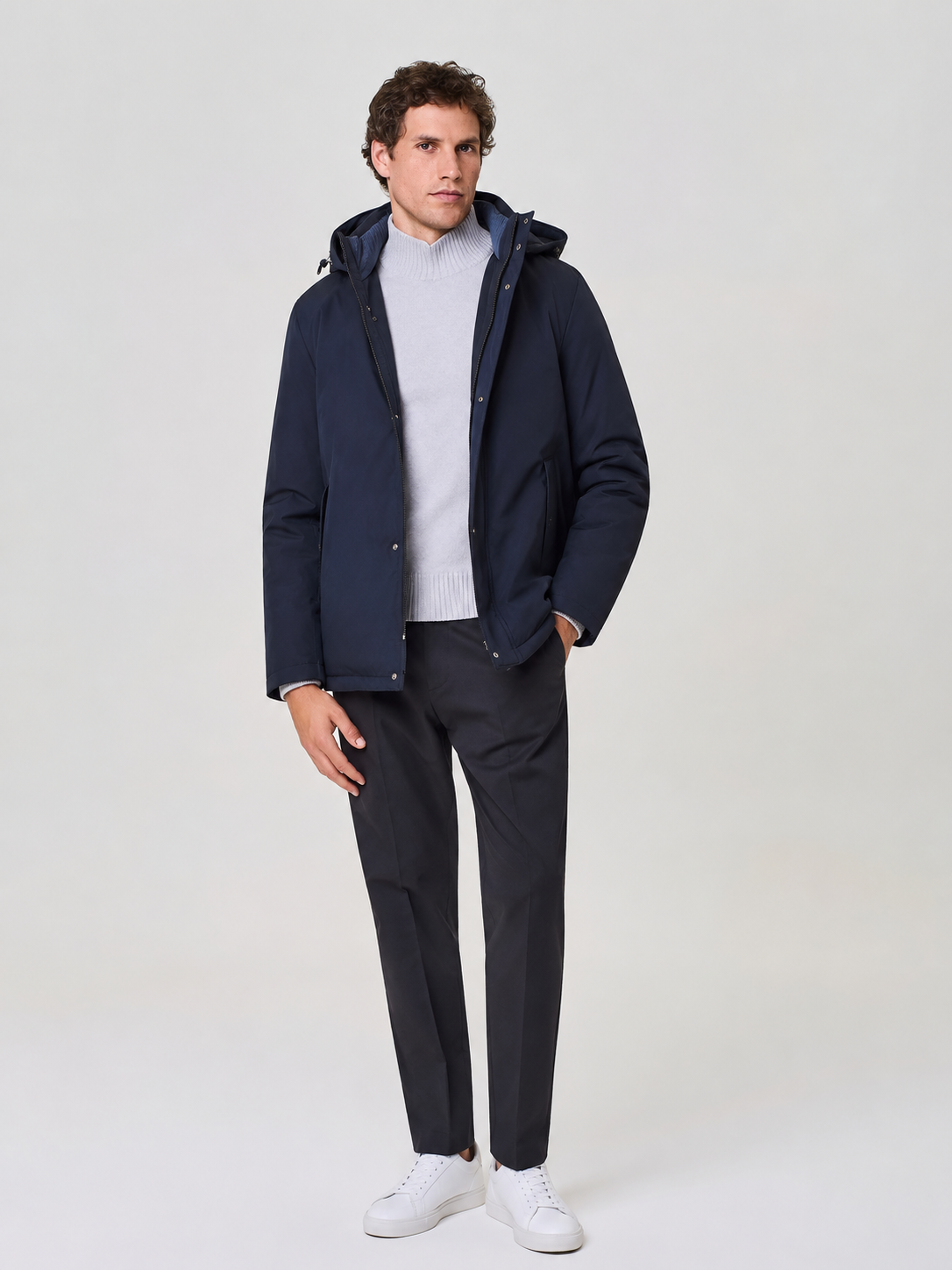 Piumino lungo con cappuccio blu