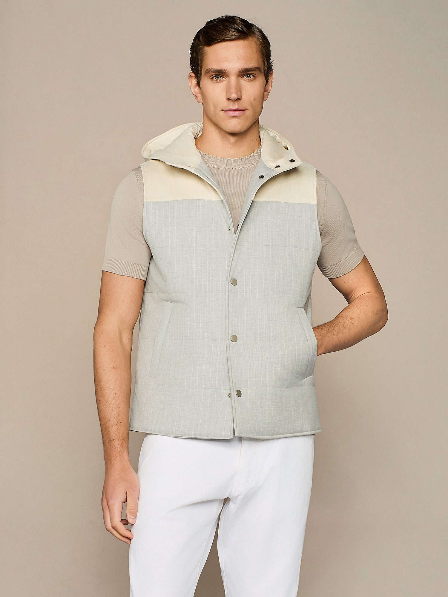 LIGHT GREY BI-MATERIAL VEST