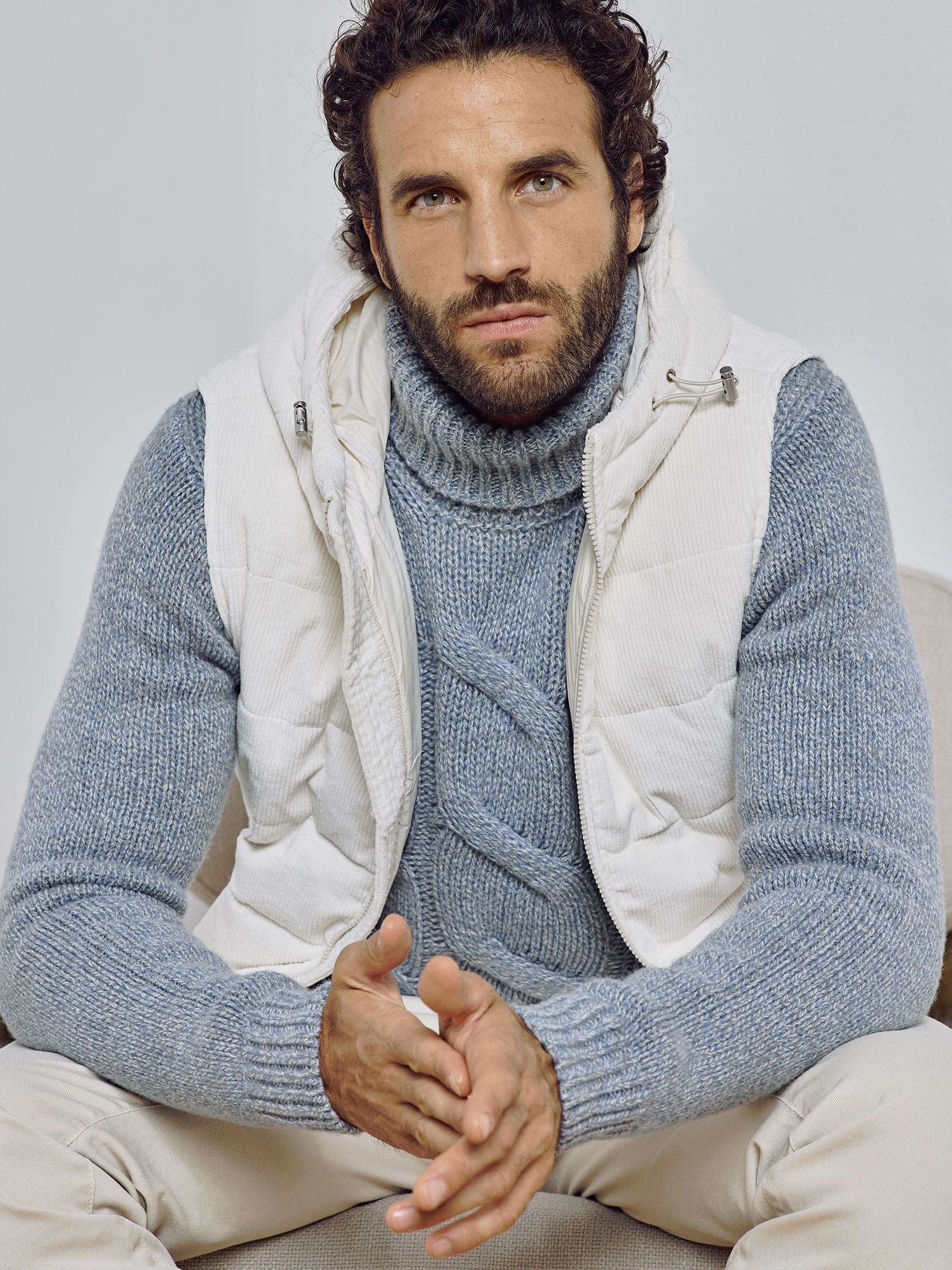 DOLCEVITA PREMIUM IN PURO CASHMERE CON TRECCE LIGHT BLUE