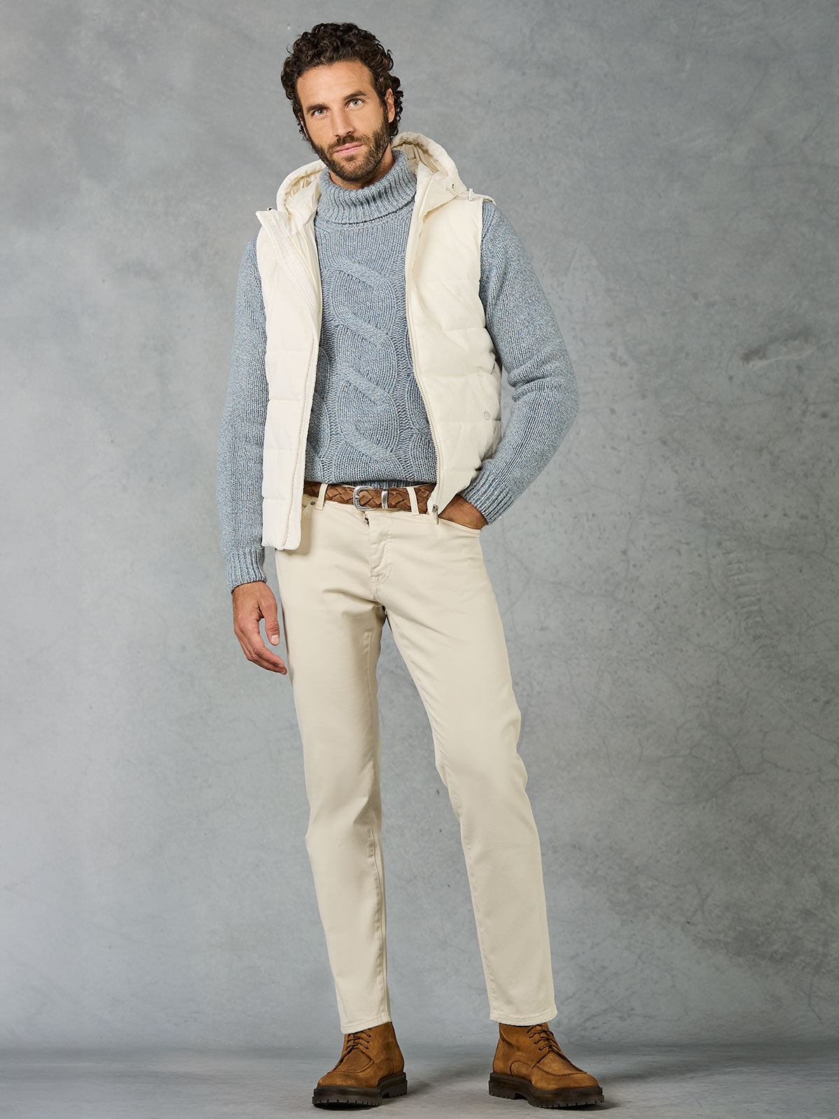 DOLCEVITA PREMIUM IN PURO CASHMERE CON TRECCE LIGHT BLUE