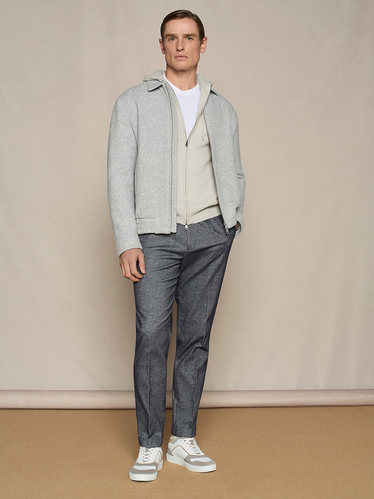 MAGLIA CON CAPPUCCIO ZIP MISTO CASHMERE BURRO