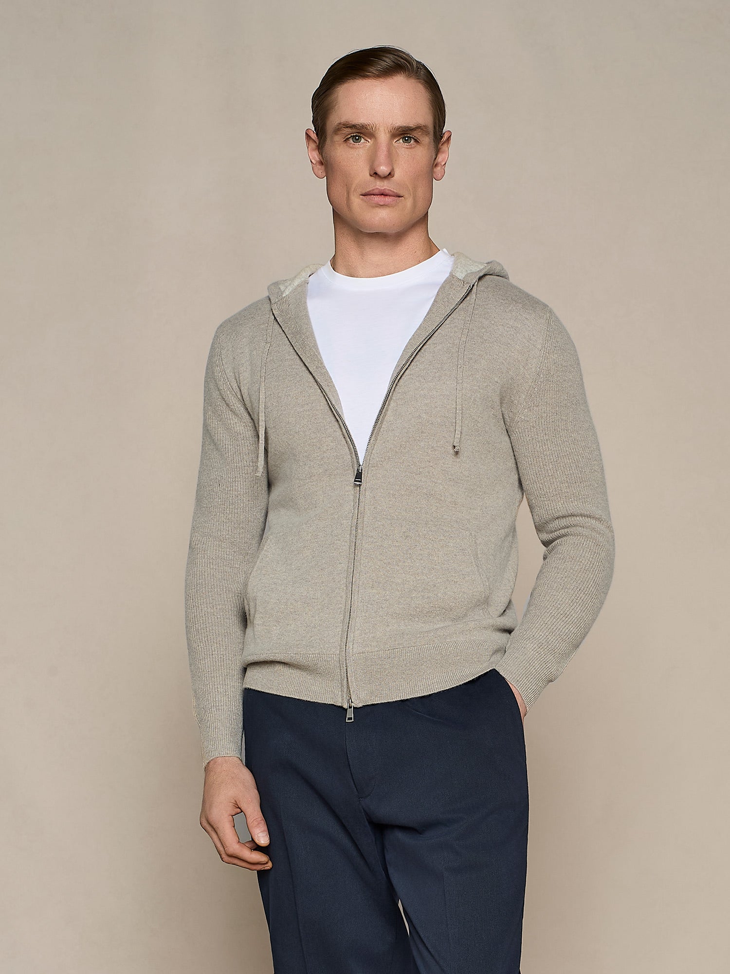 MAGLIA CON CAPPUCCIO ZIP MISTO CASHMERE TAUPE