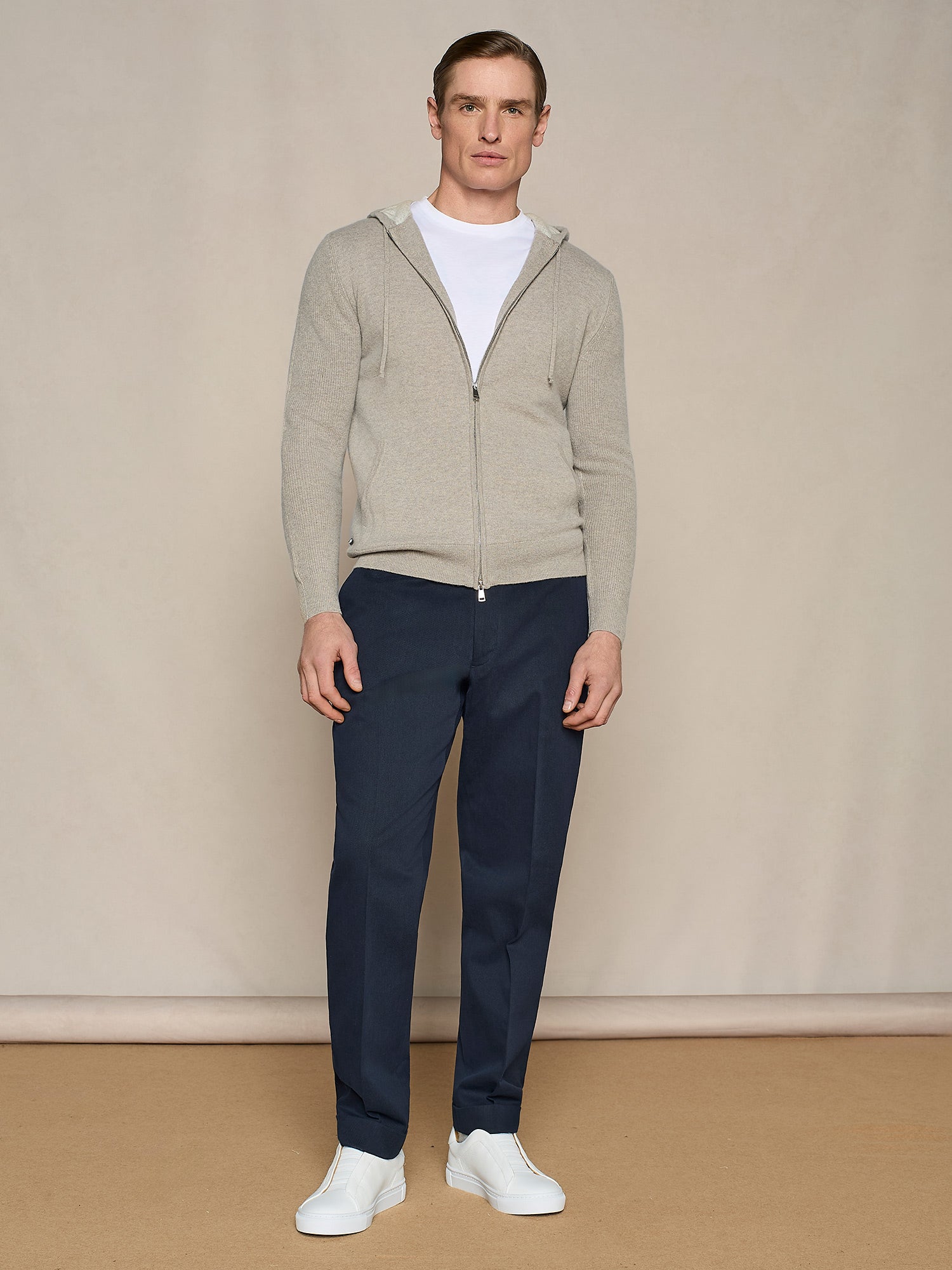 MAGLIA CON CAPPUCCIO ZIP MISTO CASHMERE TAUPE