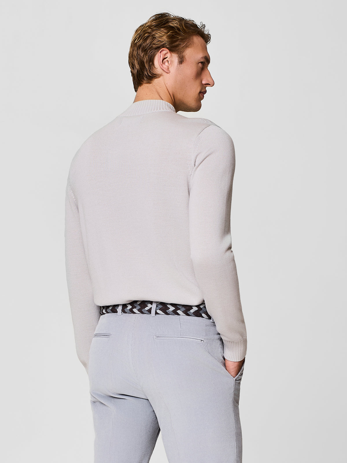 Maglia collo vulcano lana merino burro