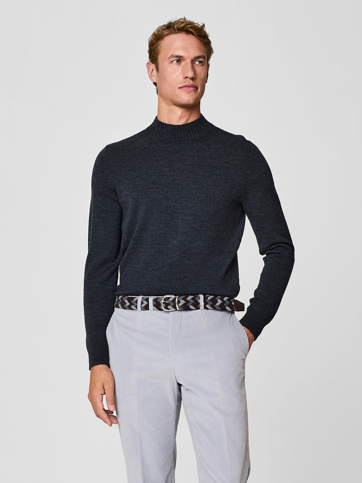 Maglia collo vulcano lana merino grigio scuro
