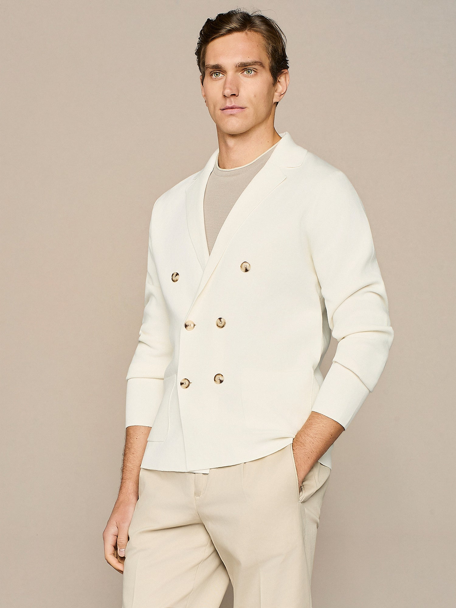 OFF-WHITE DOUBLE BREASTED KNITTED JACKET