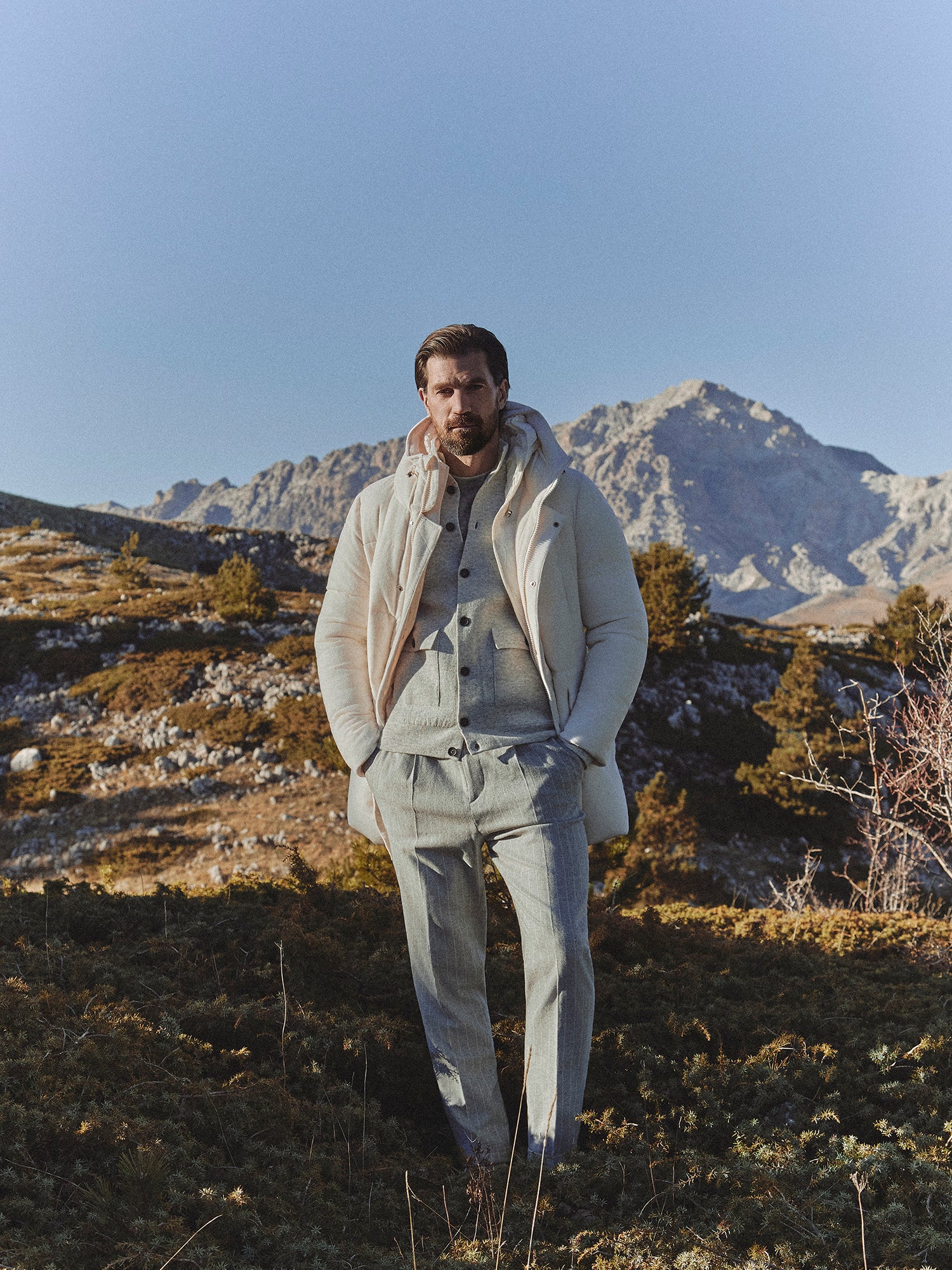 LIGHT GREY PINSTRIPED WOOL JOGGER TROUSER