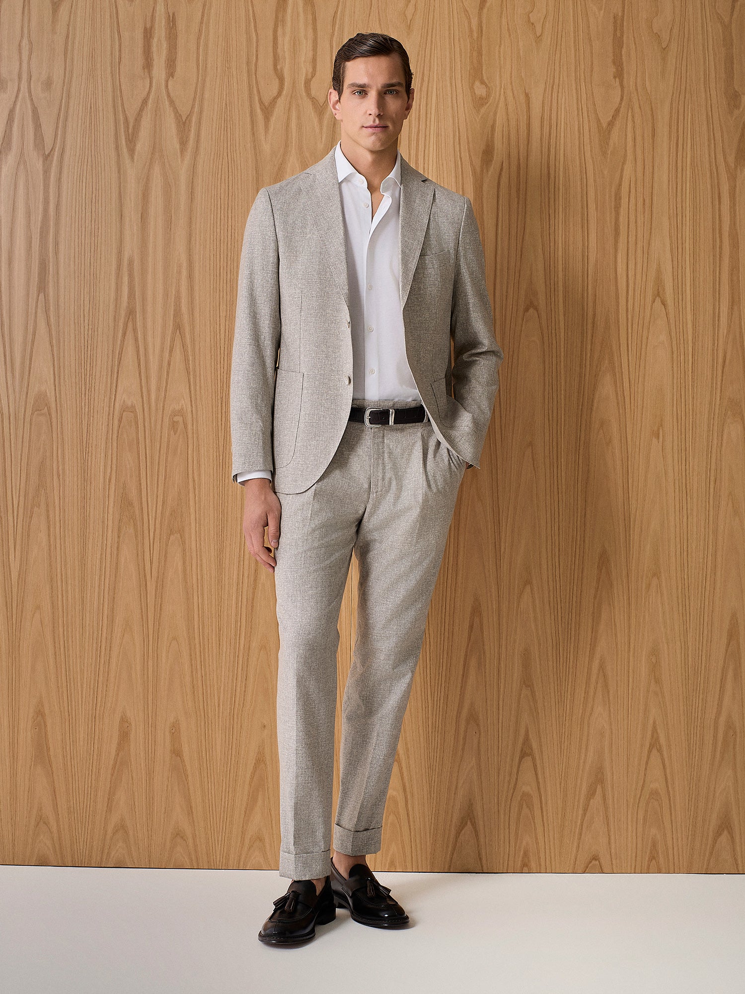 Pantalone sartoriale in lana stretch beige