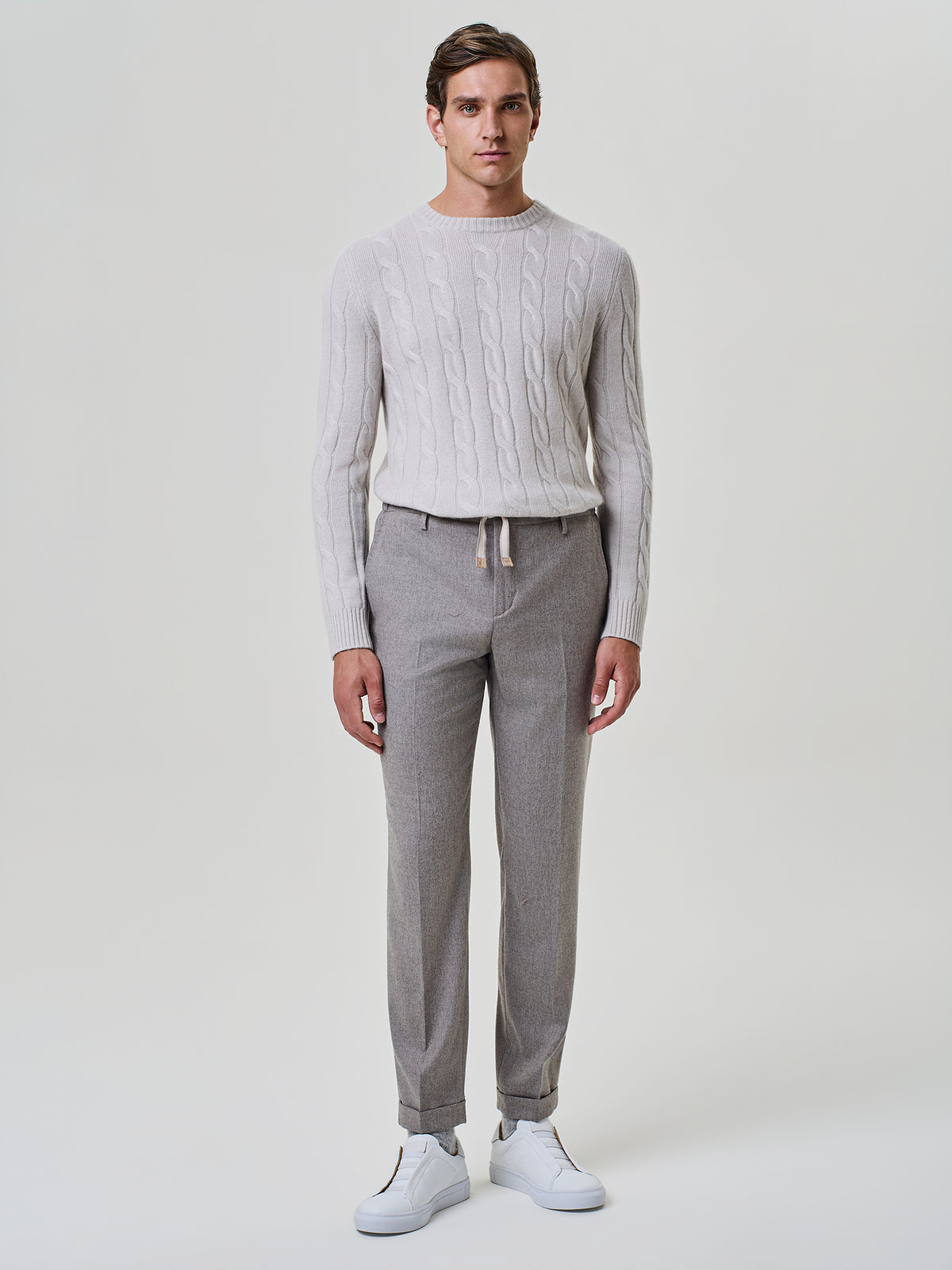 Pantalone da uomo beige, tasche posteriori a doppio filetto, Paul Taylor