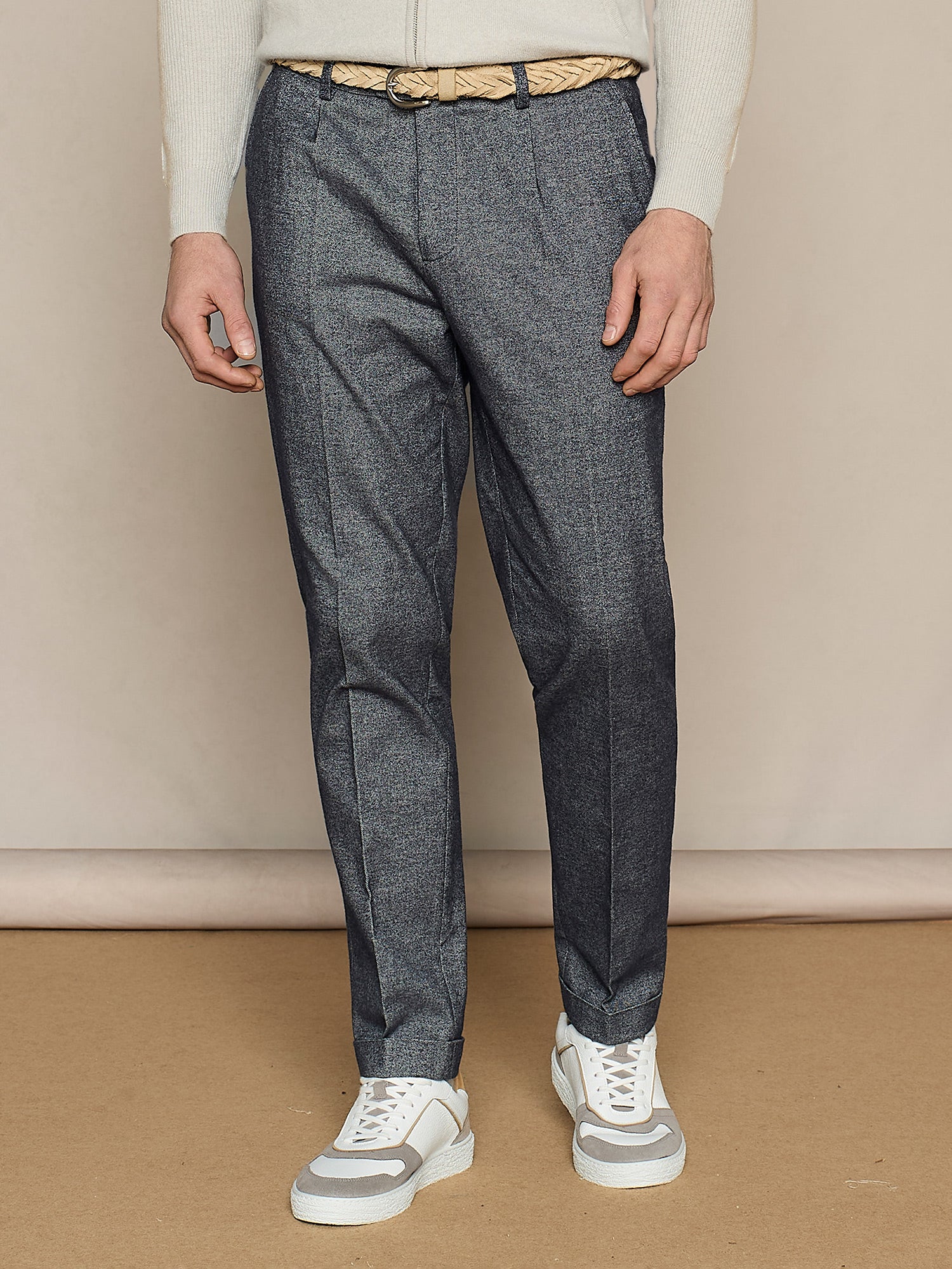 PANTALONE WIDE FIT CON PINCES EFFETTO DENIM BLU