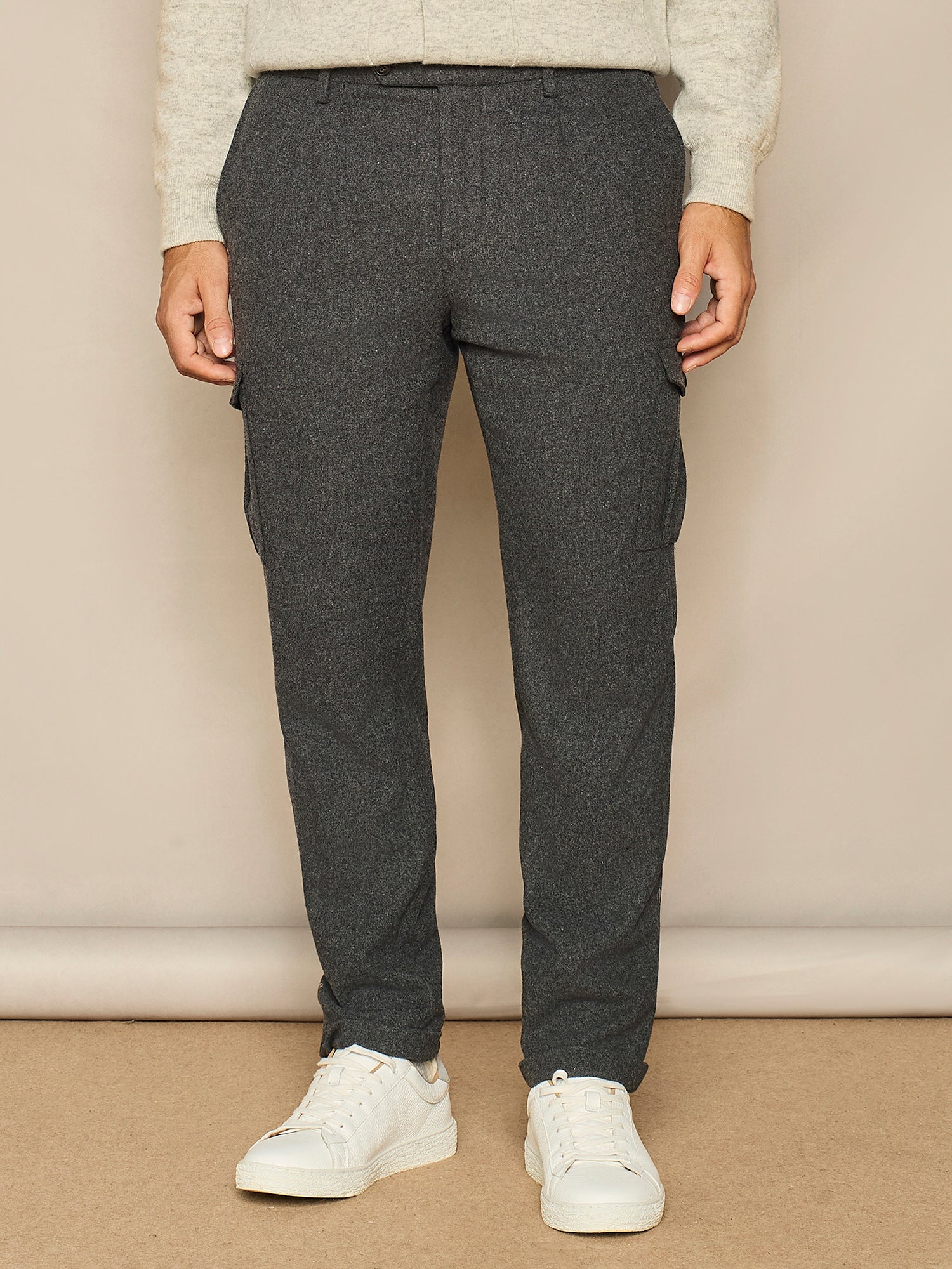 PANTALONE CARGO IN LANA GRIGIO SCURO