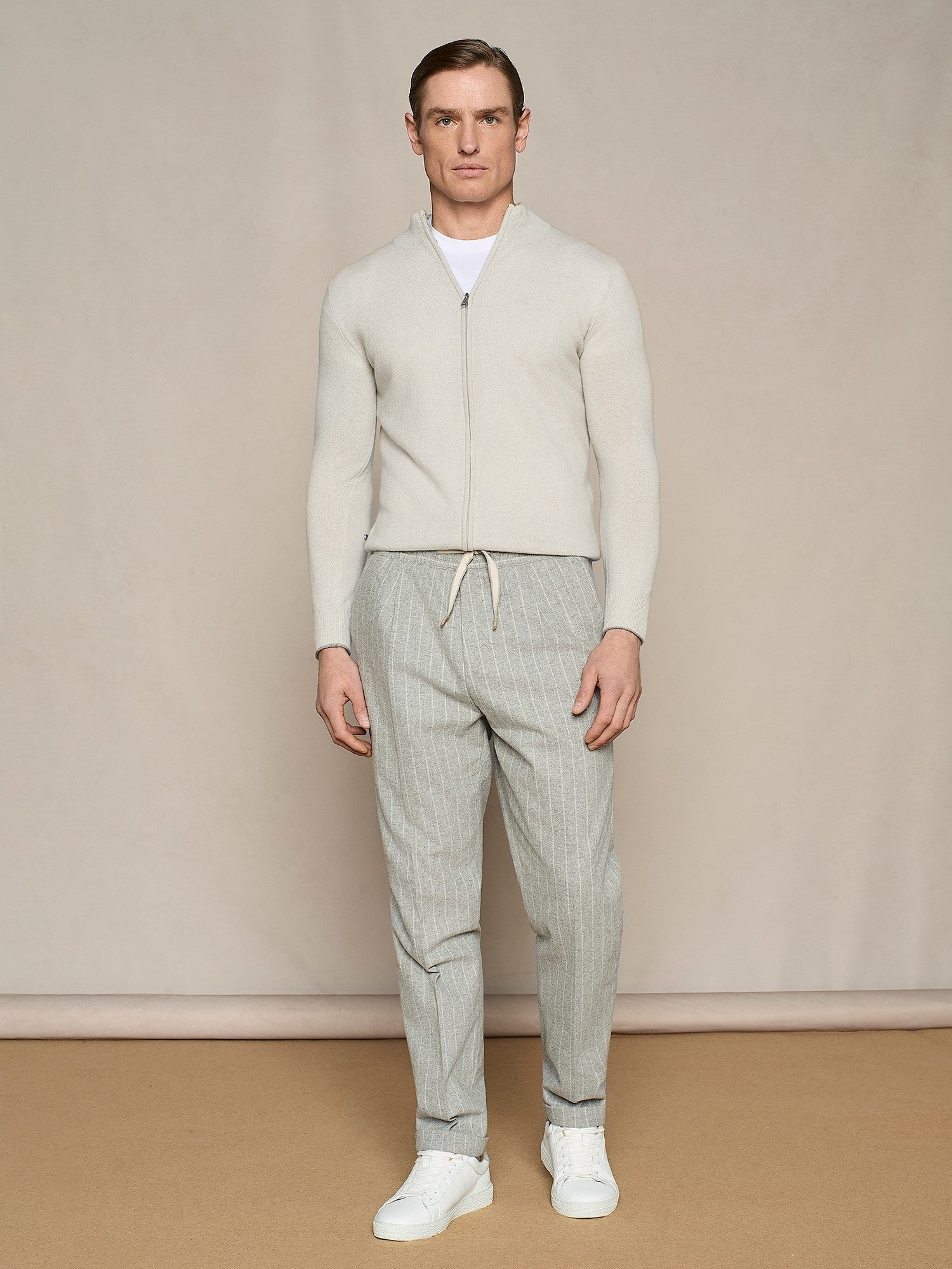 PANTALONE JOGGER IN LANA GESSATO GRIGIO CHIARO