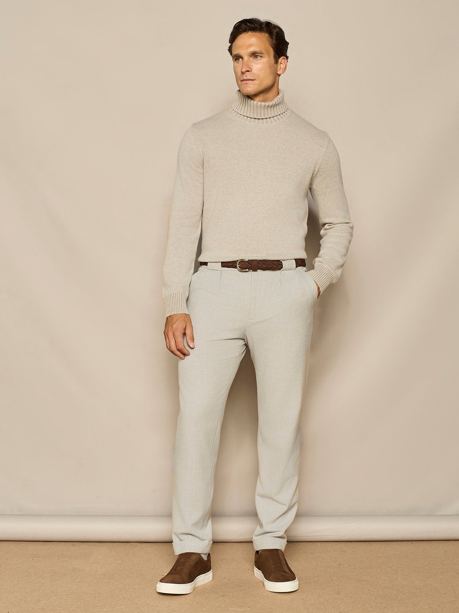 LIGHT GREY DOUBLE PINCES WIDE FIT TROUSER
