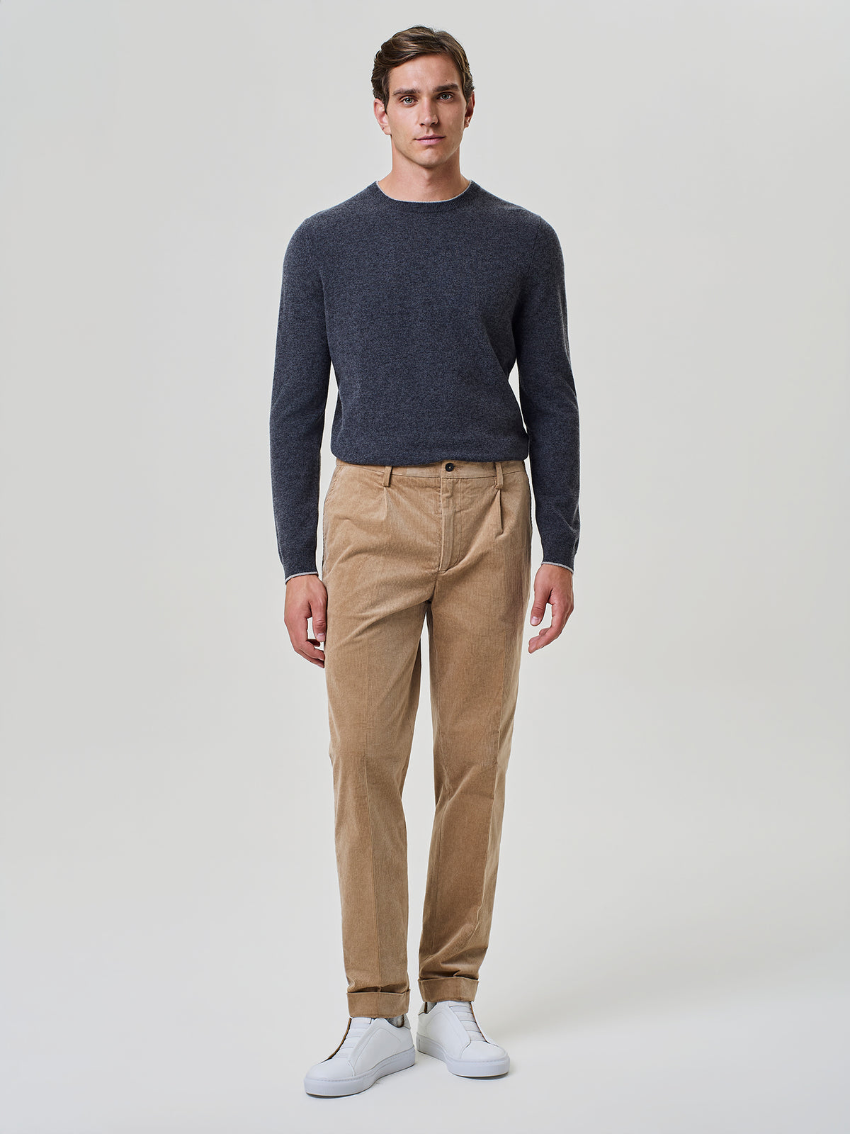 Pantalone uomo color cammello con tasche posteriori a doppio filetto, Paul Taylor